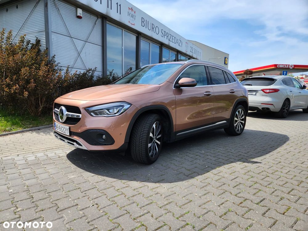 Mercedes - Benz GLA