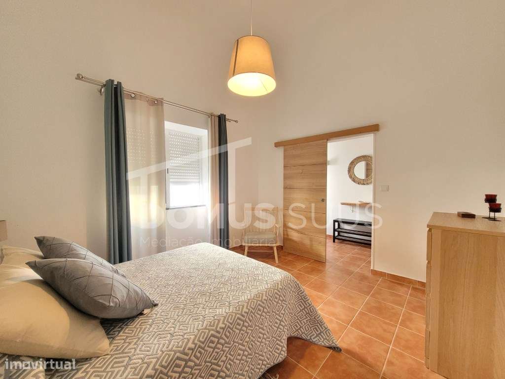 Moradia típica totalmente remodelada-6