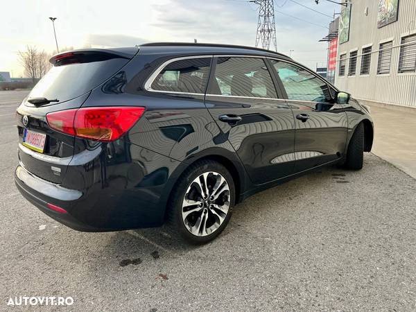 Kia Ceed 1.6 CRDi SW Spirit - 4