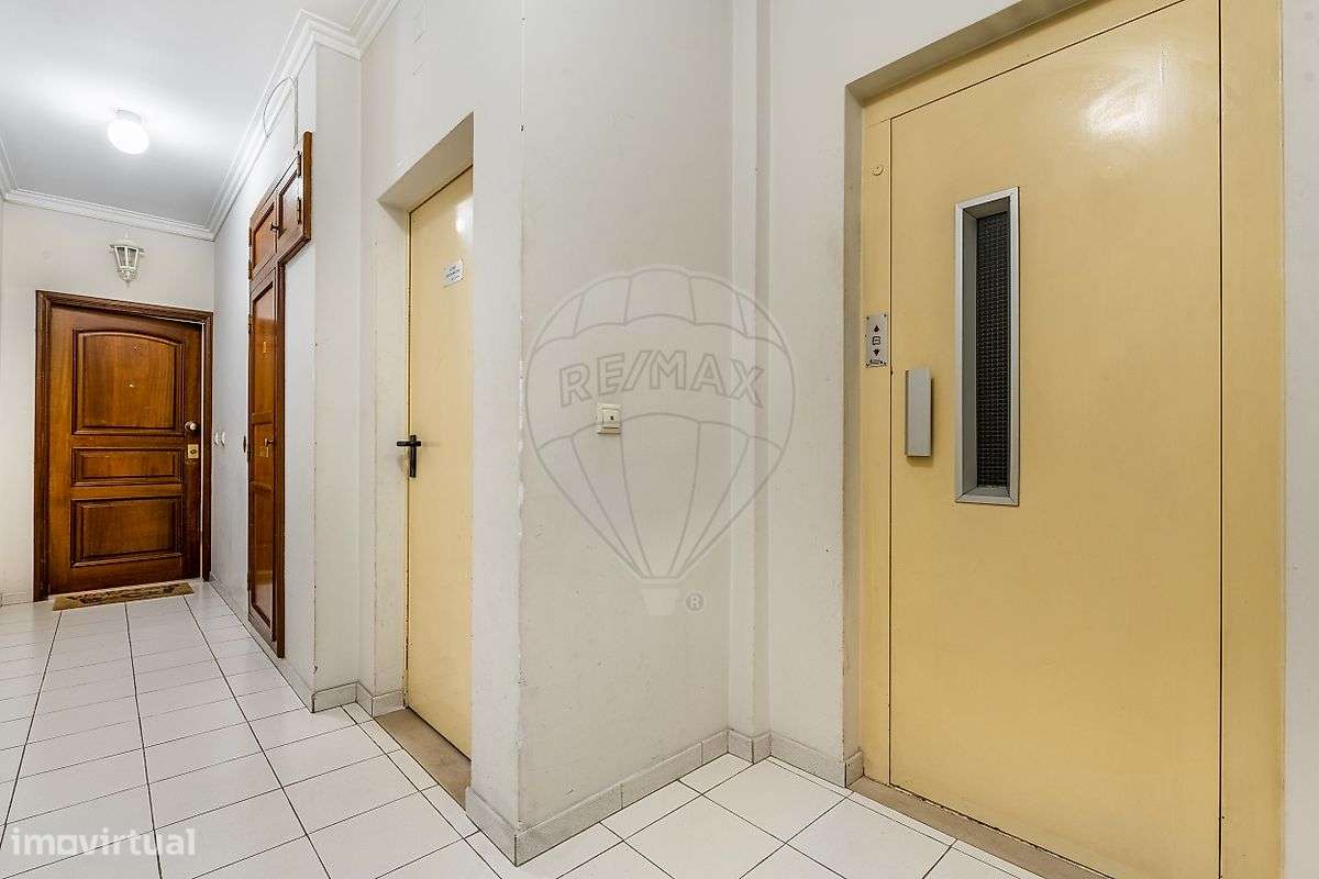 Apartamento T3 duplex no centro da cidade de Braga - Grande imagem: 5/24