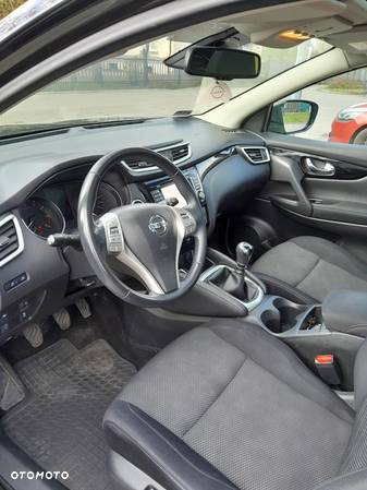 Nissan Qashqai 1.6 DIG-T N-Connecta - 10