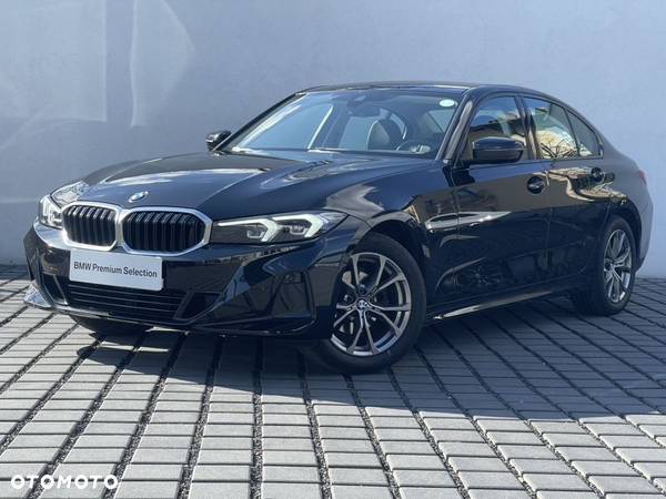 BMW Seria 3 318i - 1