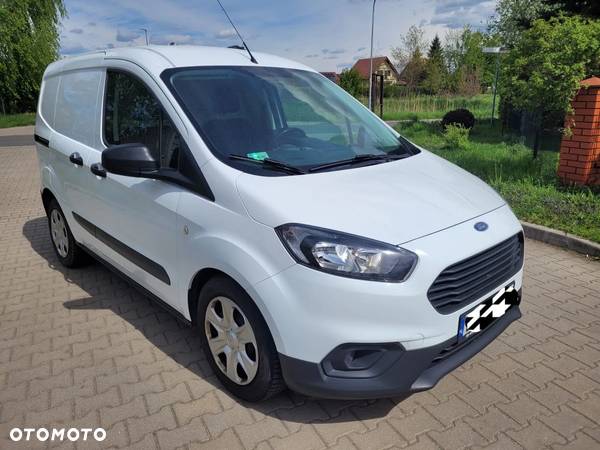 Ford Courier - 4