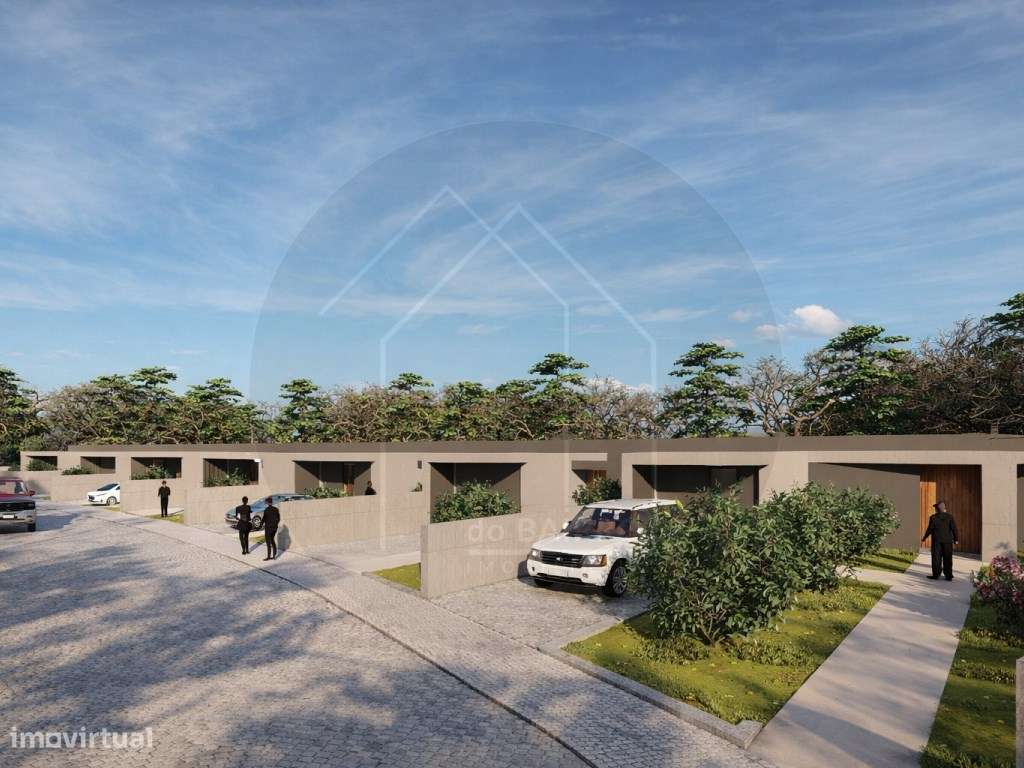 Terreno com Projeto Aprovado para 7 Moradias Térreas - Pronto a Con... - Grande imagem: 3/12