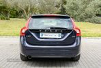 Volvo V60 2.0 D2 Momentum - 6