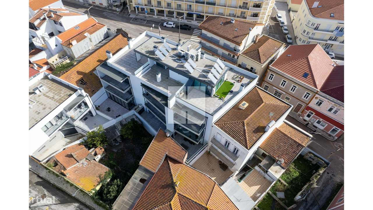 Apartamento T3 Seminovo c/ Terraço-45