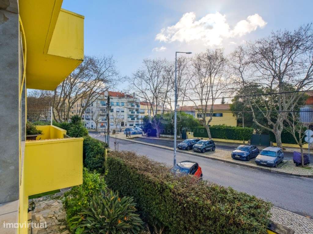 T4 renovado com terraço na zona mais nobre da Parede - Grande imagem: 4/34