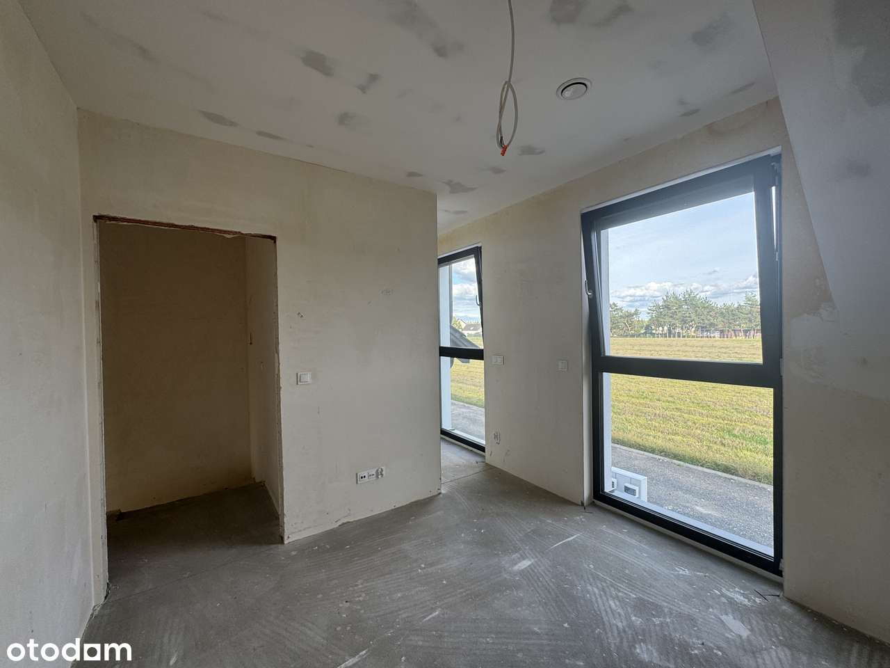 Segment w Lędzinach - ulica Urocza-8