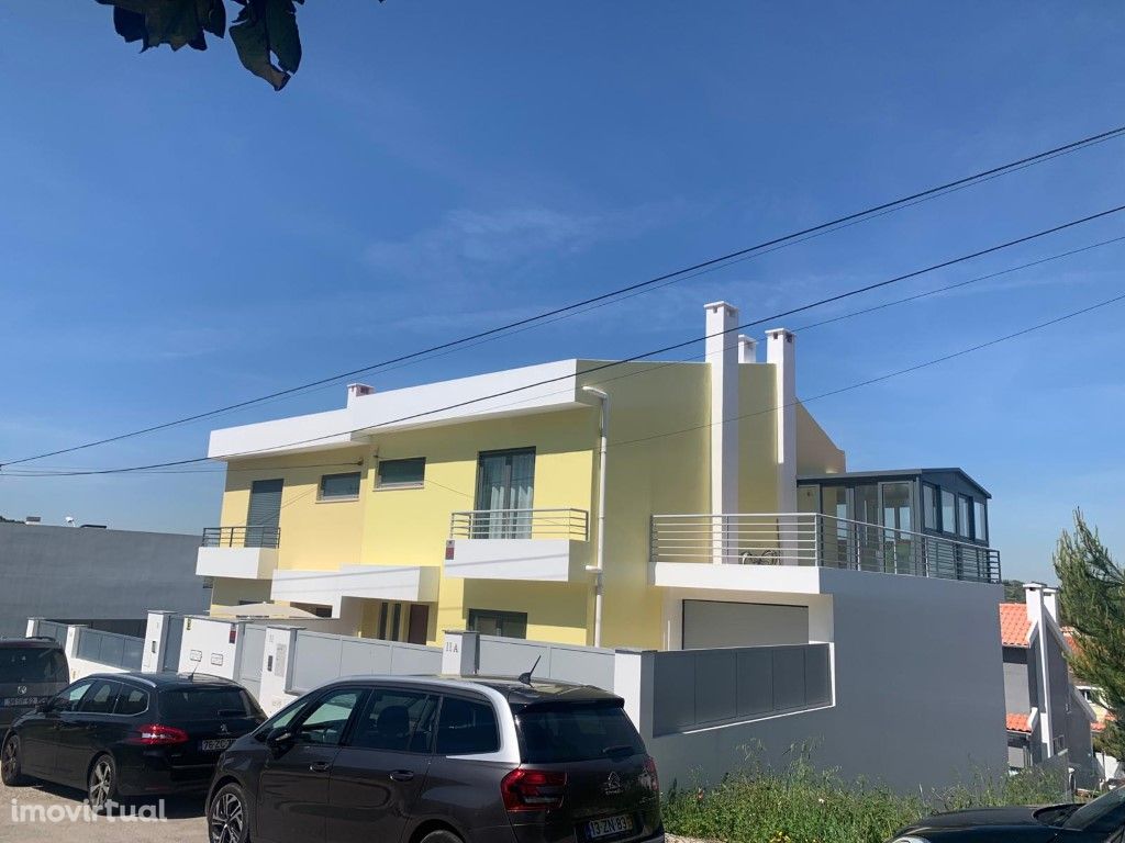 Moradia Caxias V4 com 4 Suites