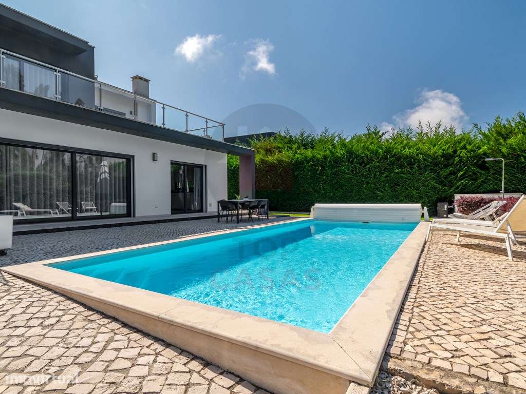Moradia Contemporânea no Nadadouro com Piscina Aquecida, Bungalow I...-44