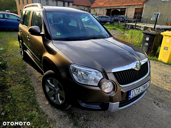 Skoda Yeti 2.0 TDI 4x4 Active PLUS EDITION - 4