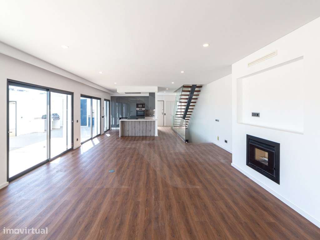 Moradia T4 com Piscina Privativa em Tavira - Grande imagem: 4/37