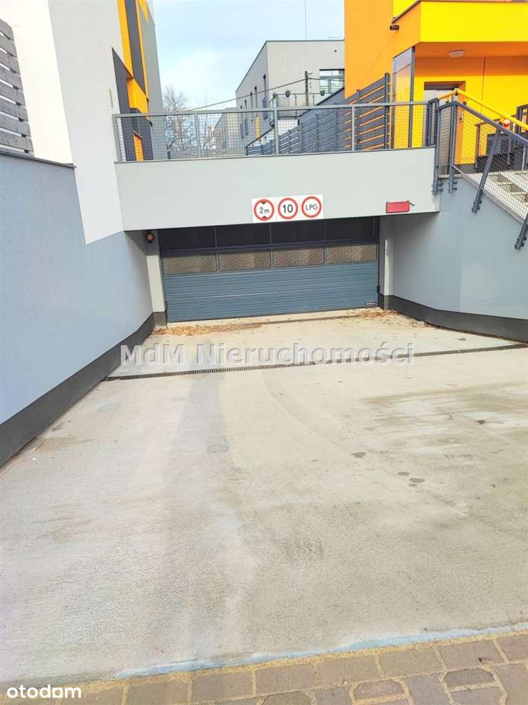 Komfortowe • Duży balkon • Plus garaż • Pod klucz-10