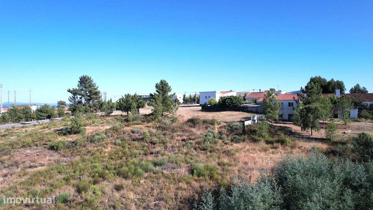 Terreno para Construção - Grande imagem: 2/5