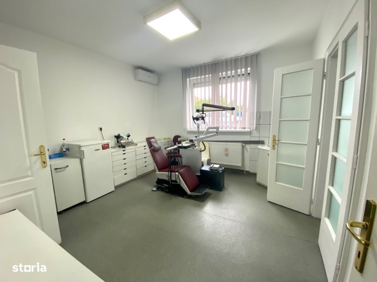 Vand casa, cabinet stomatologic, Micalaca-Calea Radnei