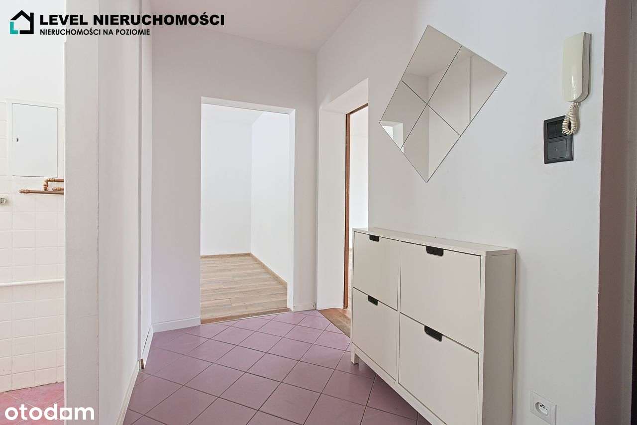 Przestronne mieszkanie dwupokojowe-3