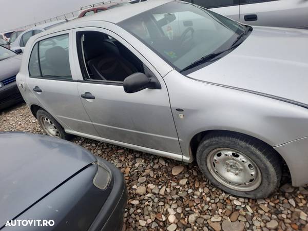 Dezmembrari/Dezmembrez Skoda Fabia - 2