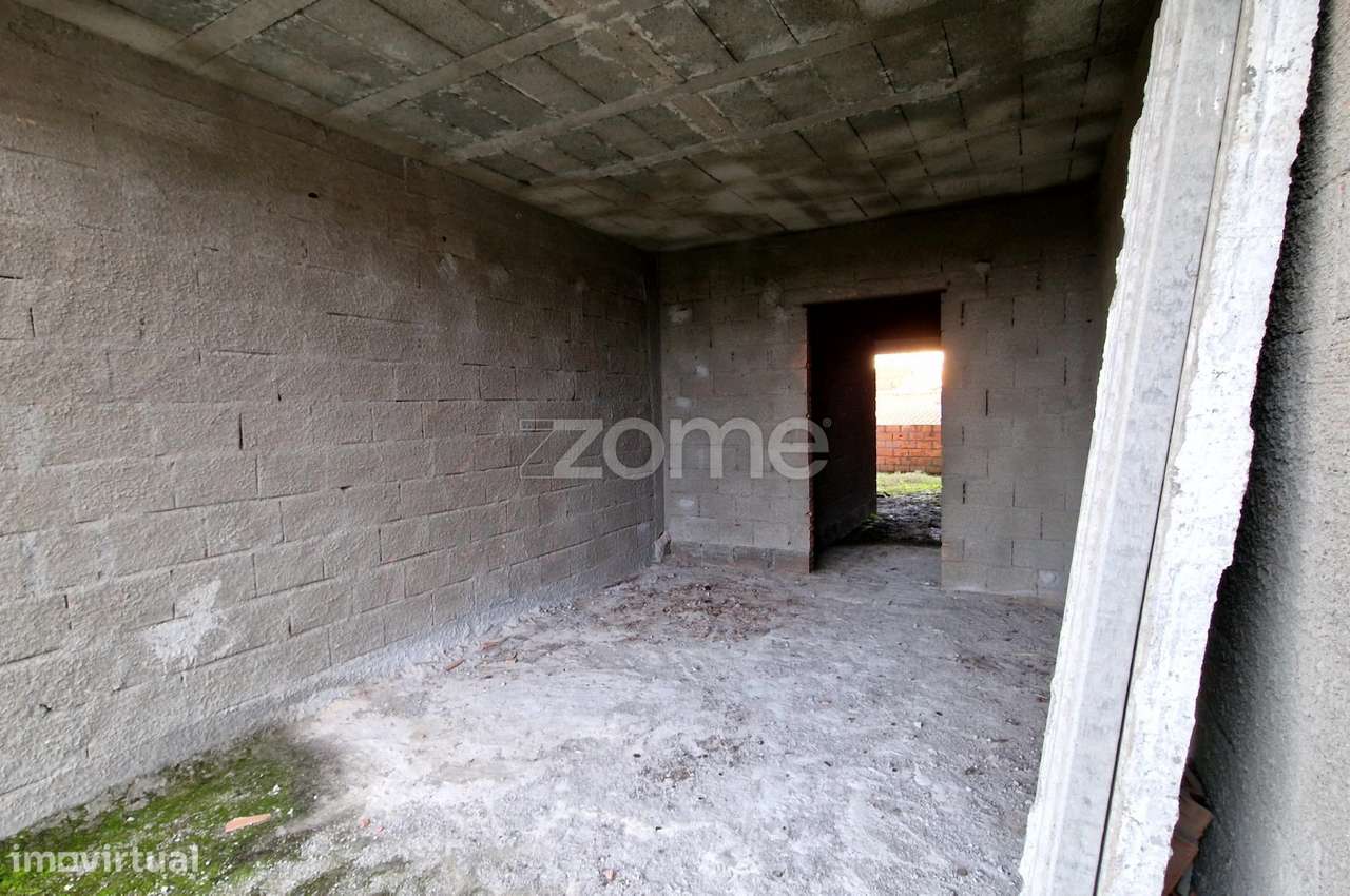 Moradia T4 em Carvalhal da Aroeira-20