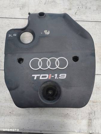 AUDI A3 1.9 osłona pokrywa silnika 038103935a - 1