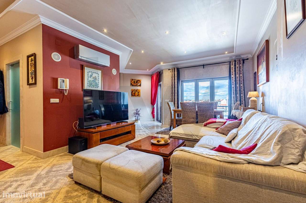 T3 Duplex com Terraço e Churrasco no Entroncamento - Grande imagem: 4/60