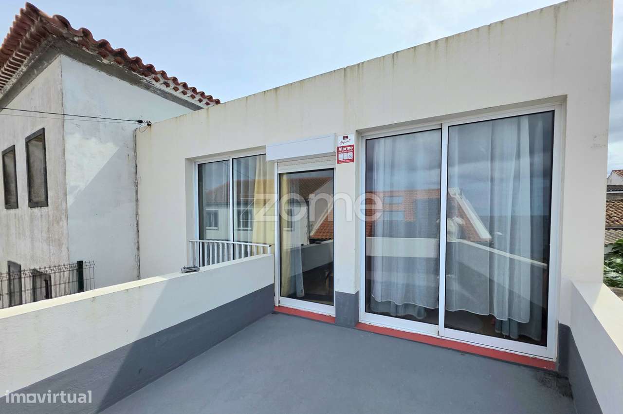 Moradia T2 com vista mar - Fenais da Luz-13
