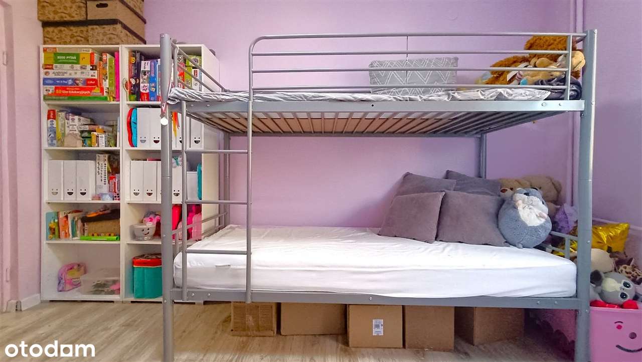 Duże dwupokojowe mieszkanie w ustronnym miejscu!-9