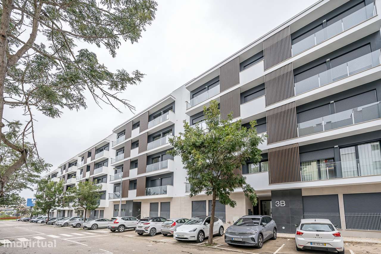 Lindíssimo Ap. 3 assoalhadas novo 2025 Grandes Varandas Churrasqueira-12