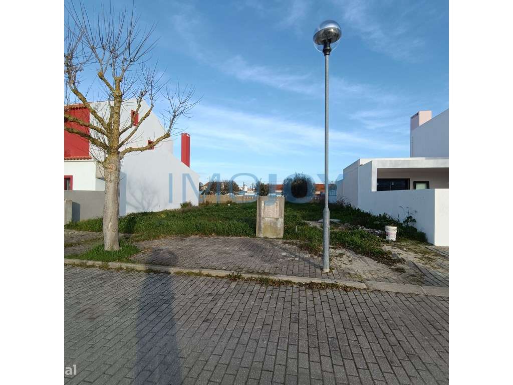 Lote de terreno com 358,62 m2 em Grândola - Grande imagem: 2/7