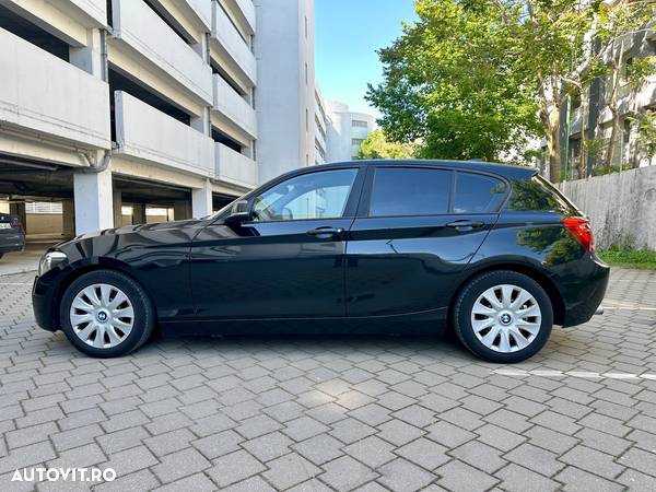 BMW Seria 1 120d Aut. - 9