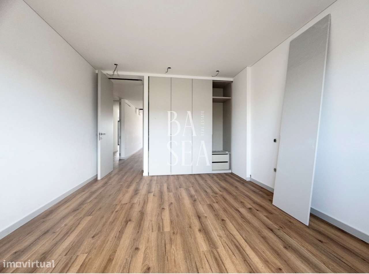 Apartamento T3 condomínio fechado  terraço em Celeiros Braga-10