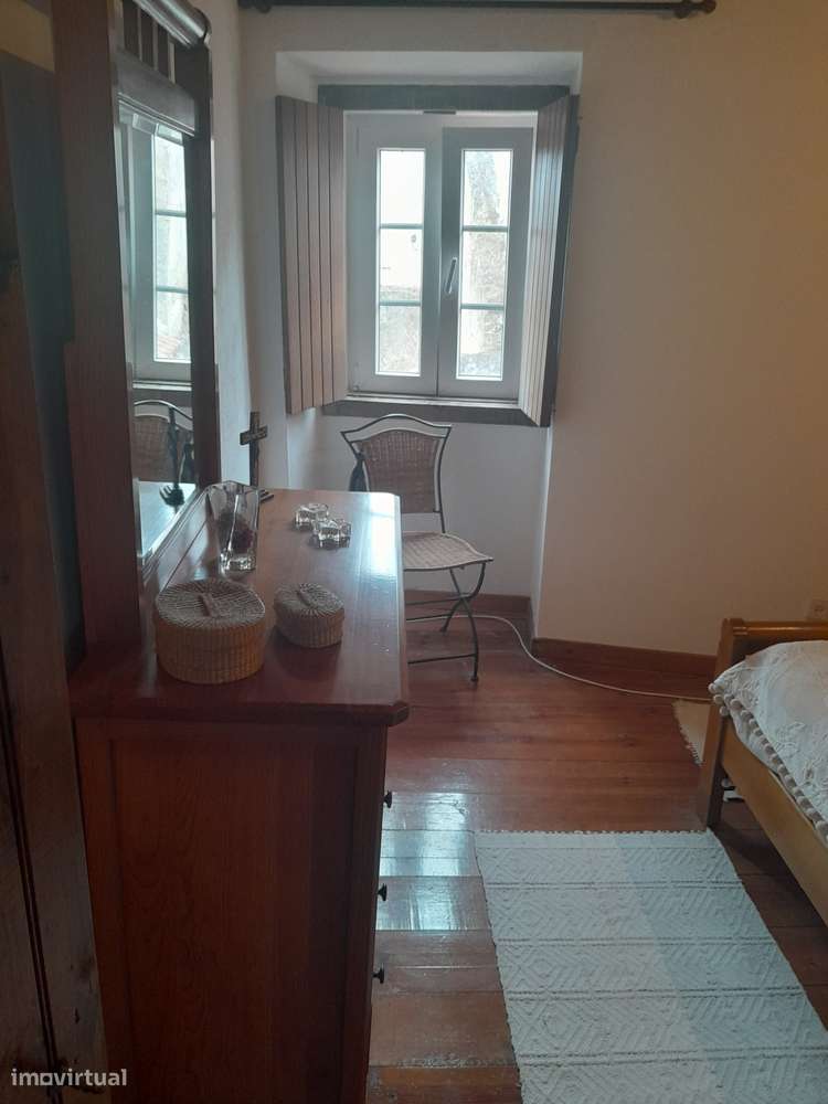 Aluga-se Moradia Rústica de Tipologia V2 mobilada e equipada. - Grande imagem: 4/12