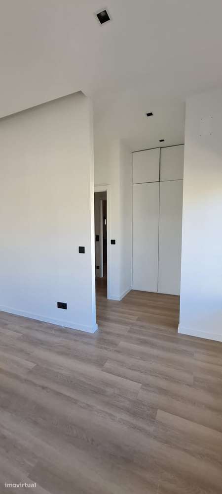 Apartamento T1+1 | Design moderno | Área ampla 111m2-21