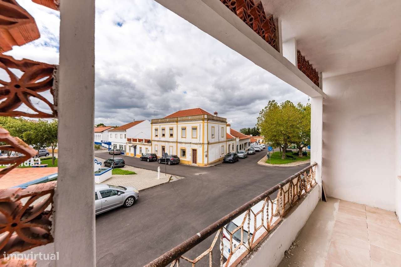 Moradia 100% Remodelada-52