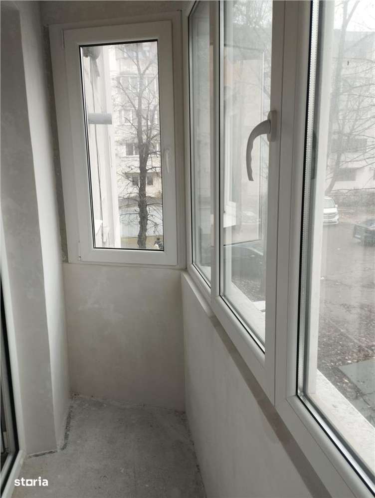 3 camere decomandate Bistrita Lac etaj 1-0