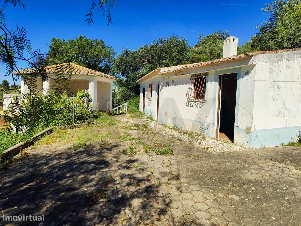 Quinta em Arão- T3+1 com piscina e terreno de 8000m2-26