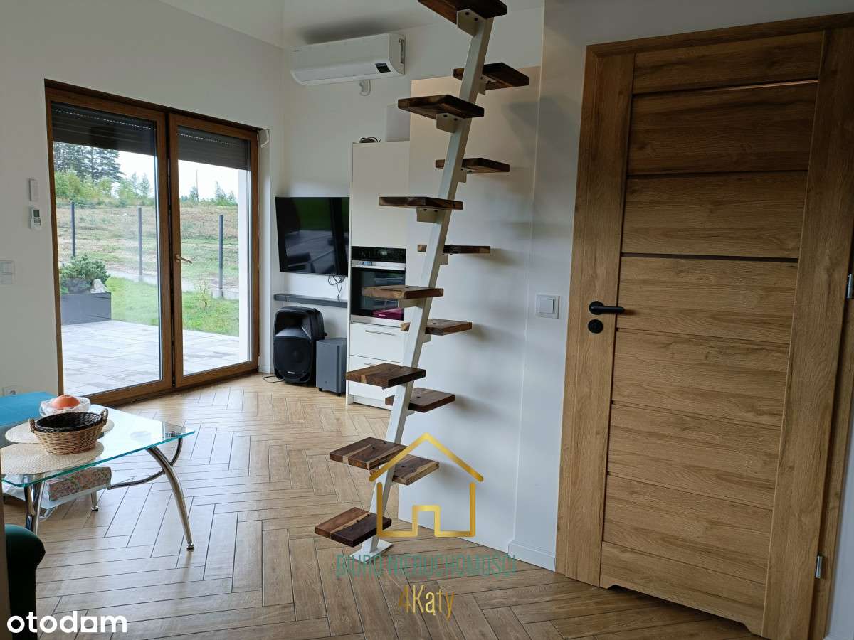 Strzebielino, działka 2034m2 z domkiem całorocznym-11