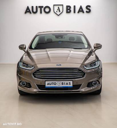 Ford Mondeo 2.0 Hybrid - 23