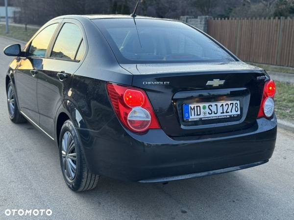 Chevrolet Aveo 1.2 LT+ - 13