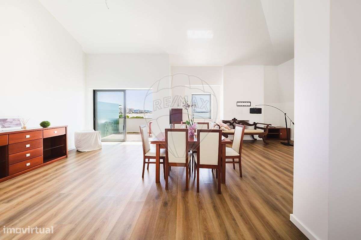 Apartamento T4 para venda-8