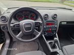 Audi A3 1.6 Ambiente - 12