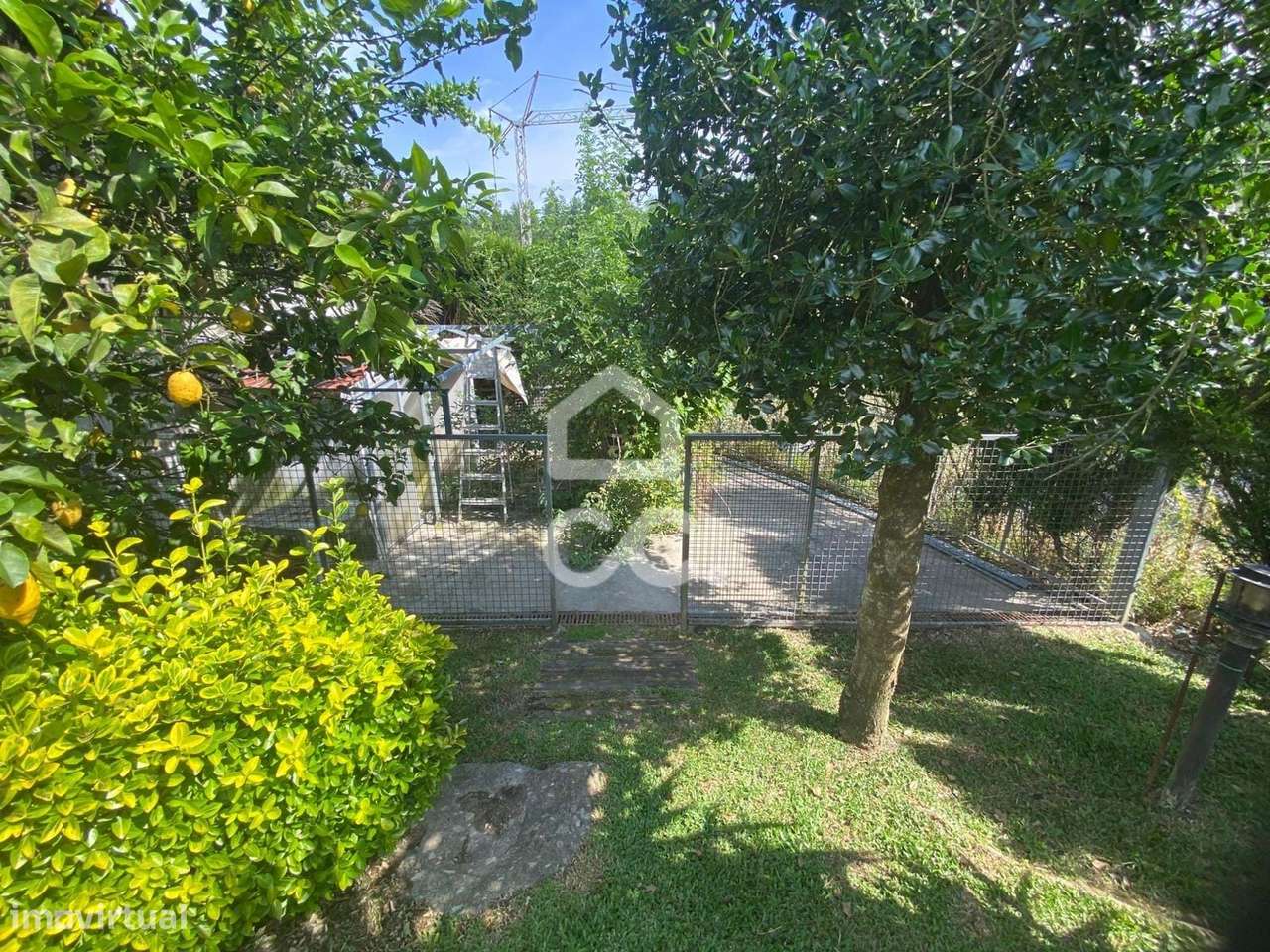 Moradia T3 em Pinheiro - Guimarães-23