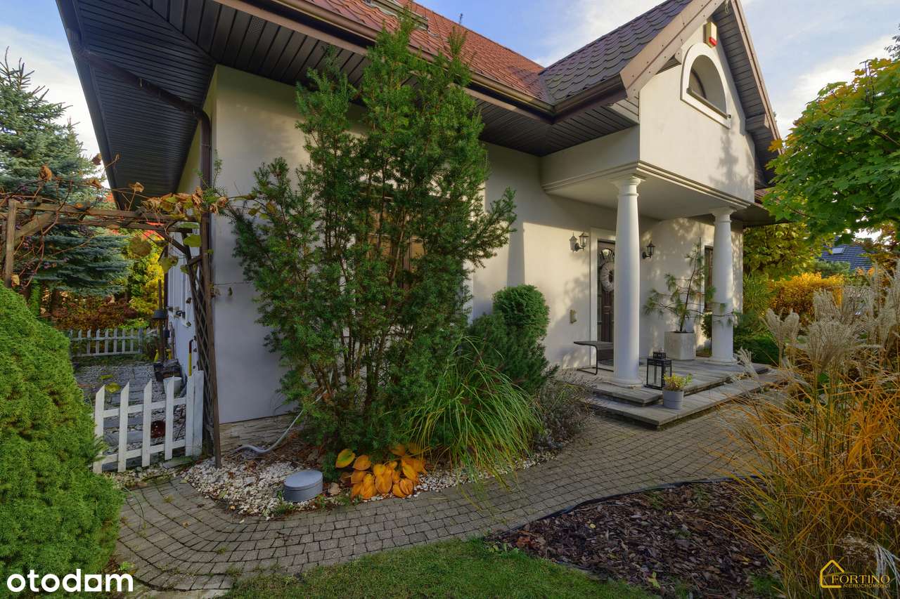 Piękny dom w najlepszej części Starej Wsi k. Nadarzyna-16