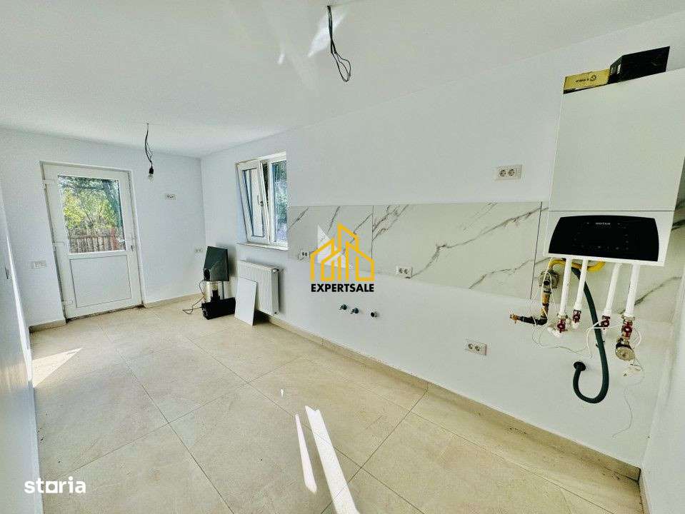 CASA INDIVIDUALA /DOMNESTI 4 CAMERE/ 300MP - Imagine principală: 3/9