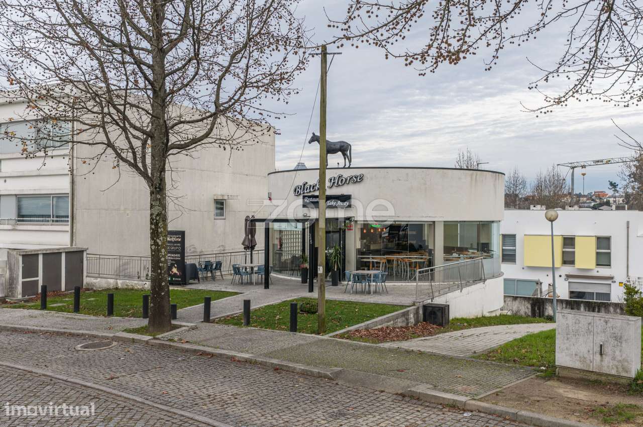 Trespasse de Restaurante Tradicional na Maia - Grande imagem: 3/30