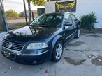 VW Passat 2.5 TDi Highline - 1