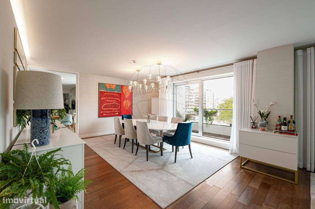 Apartamento T6 para venda - Grande imagem: 4/22