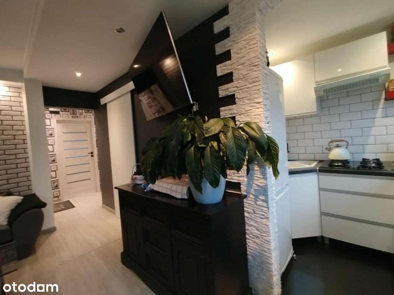 M3 ul. Staffa 2 pokoje balkon 2 piętro osiedle 650 lecia - Pełny obrazek: 4/11