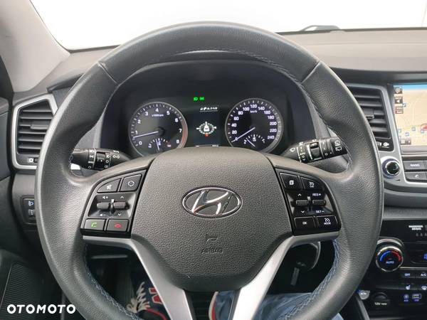 Hyundai Tucson 1.6 GDi Comfort 2WD - 26