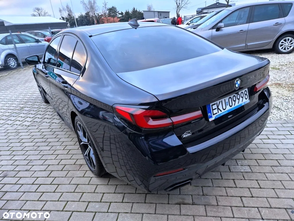 BMW Seria 5 530d xDrive mHEV M Sport sport - 8