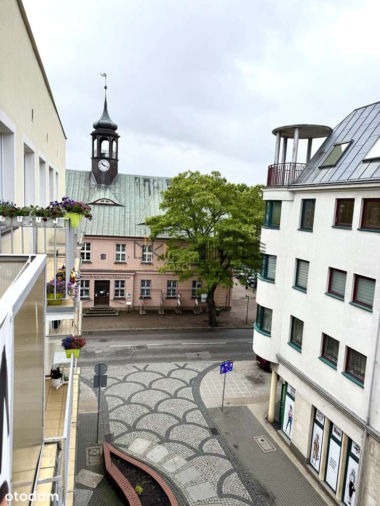 Przestronne dwupokojowe mieszkanie przy deptaku-12